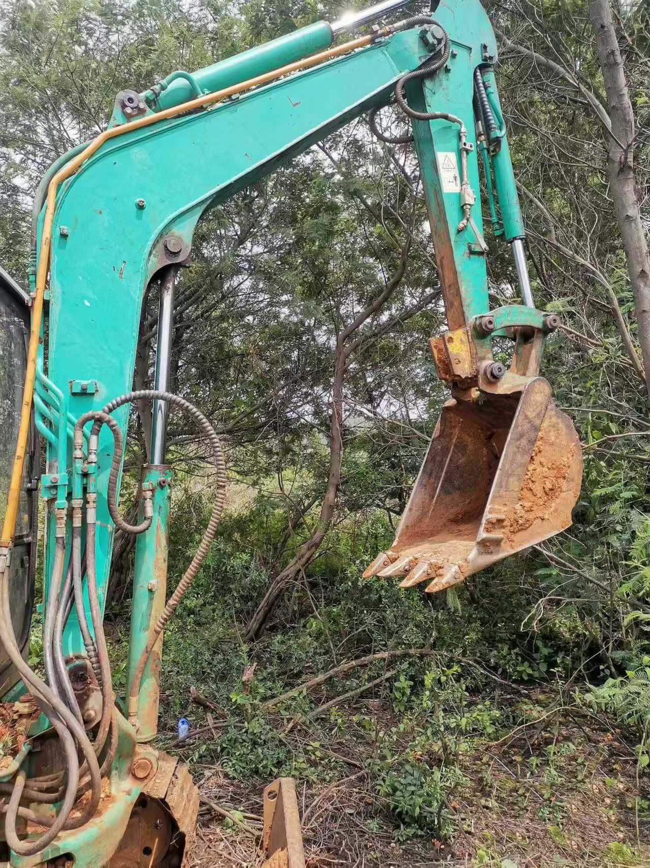 Buy Komatsu PC40-2 Used Excavator / 5