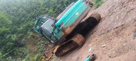 Buy Kobelco SK210-6 Used Excavator / 3 Buy Kobelco SK210-6 Used Excavator / 3