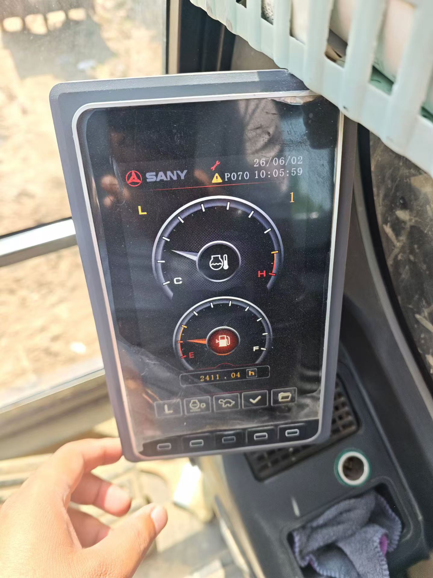 Buy Sany SY215C Used Excavator / 5