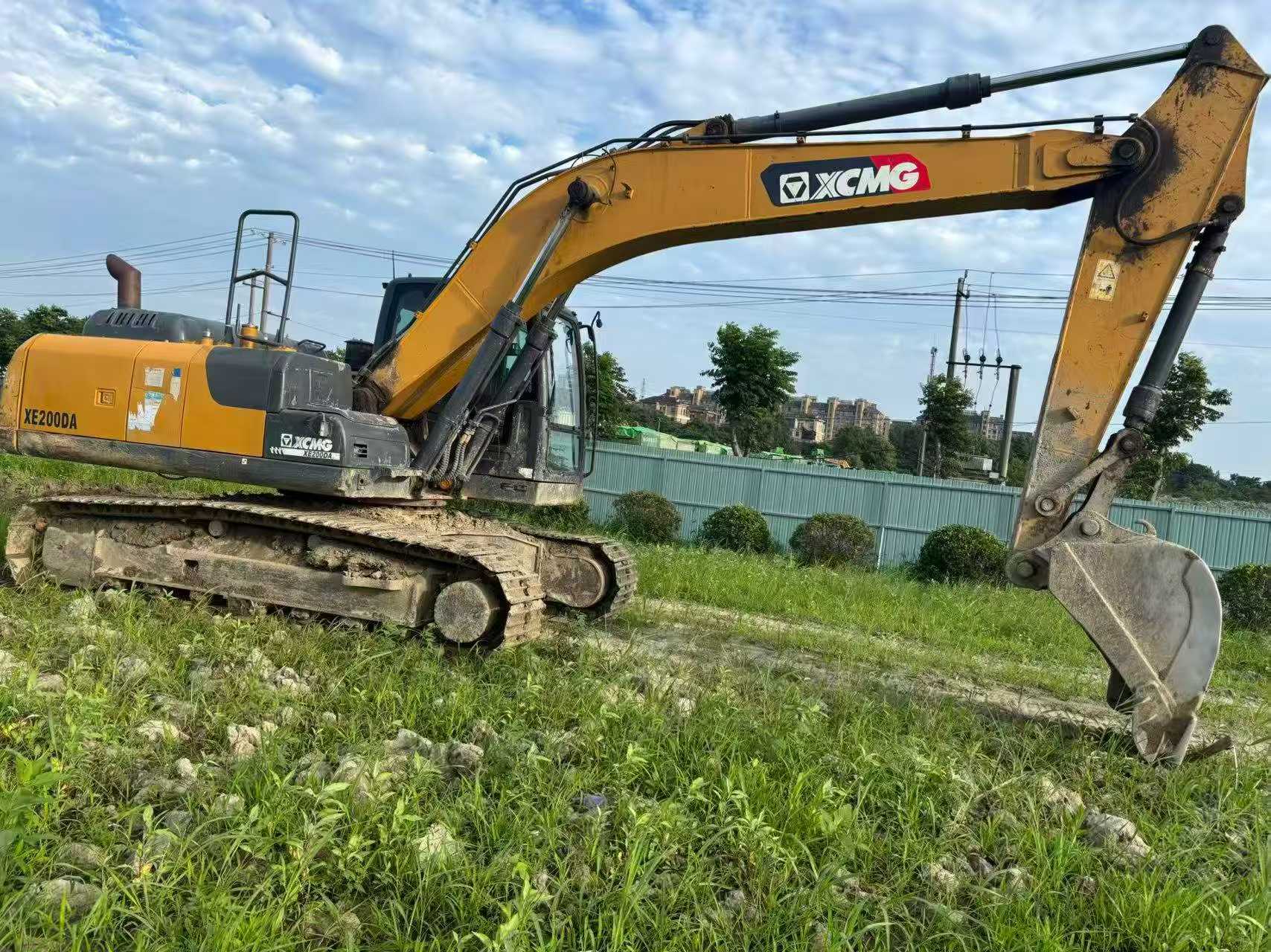 Buy XCMG XE200 Used Excavator / 5
