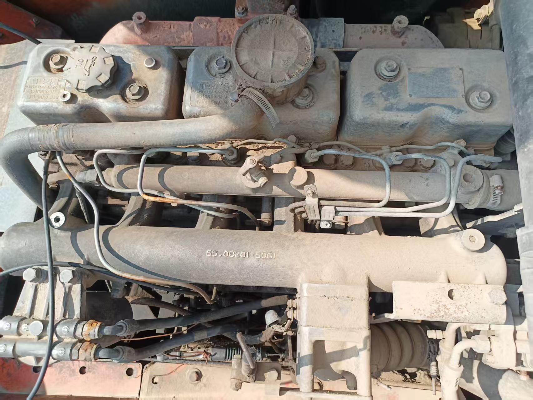 Buy Doosan DX260LC Used Excavator / 4