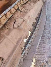 Buy Doosan DH225-7 Used Excavator / 4 Buy Doosan DH225-7 Used Excavator / 4