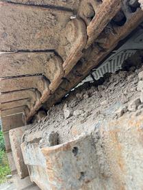 Buy Hyundai R225-7 Used Excavator / 9 Buy Hyundai R225-7 Used Excavator / 9