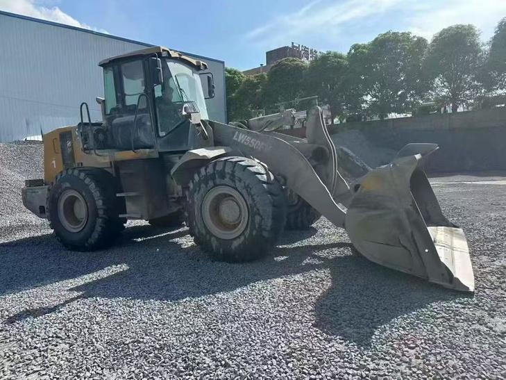 Buy XCMG XE50C Used Excavator / 1