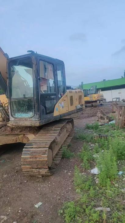 Buy Sany SY205C Used Excavator / 1