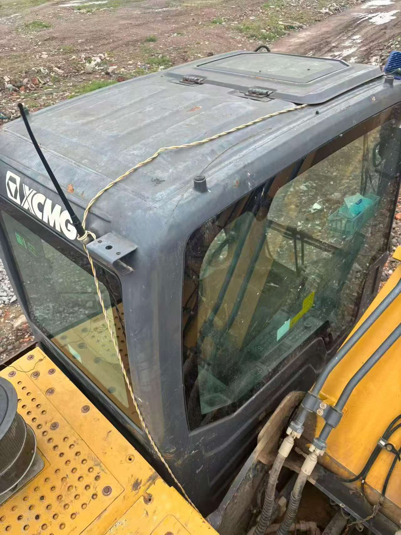 Buy XCMG XE200 Used Excavator / 7