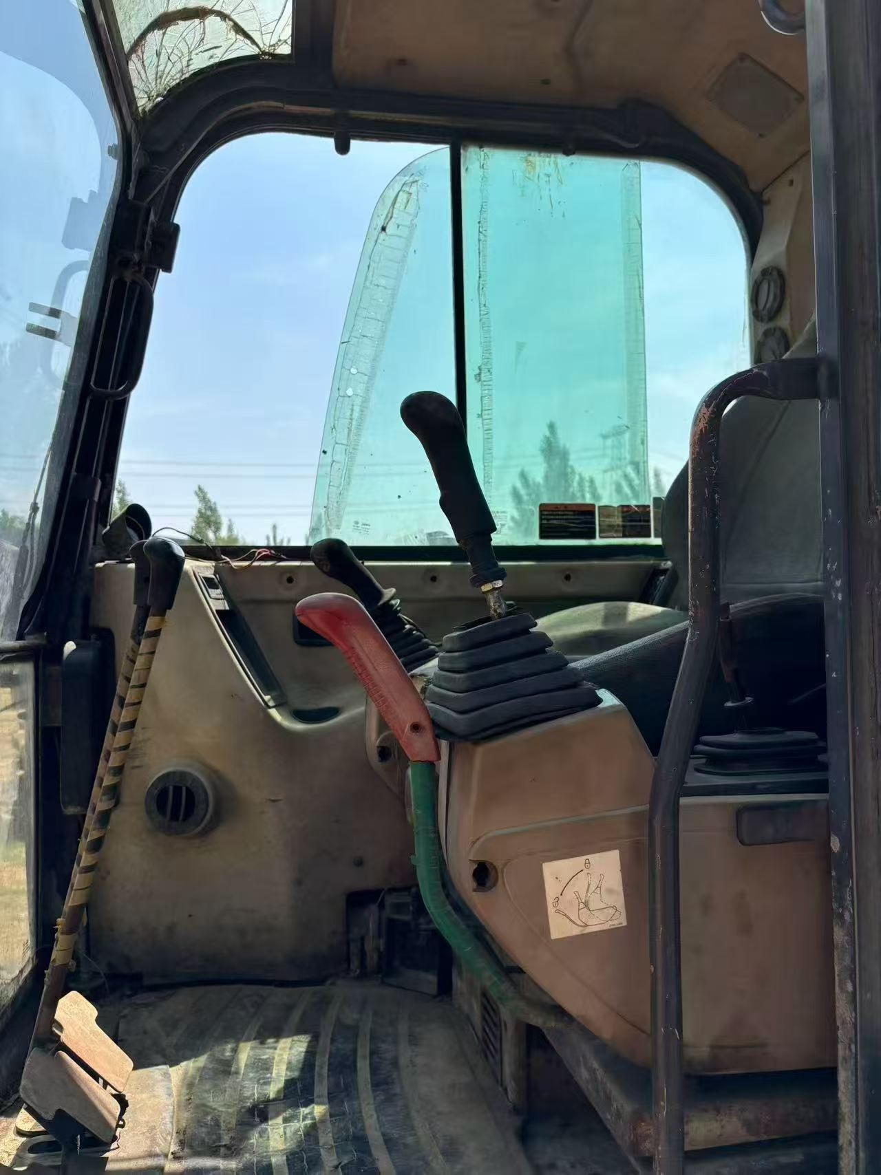 Buy Doosan DH60 Used Excavator / 5