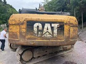 Buy Caterpillar 320D Used Excavator / 2 Buy Caterpillar 320D Used Excavator / 2