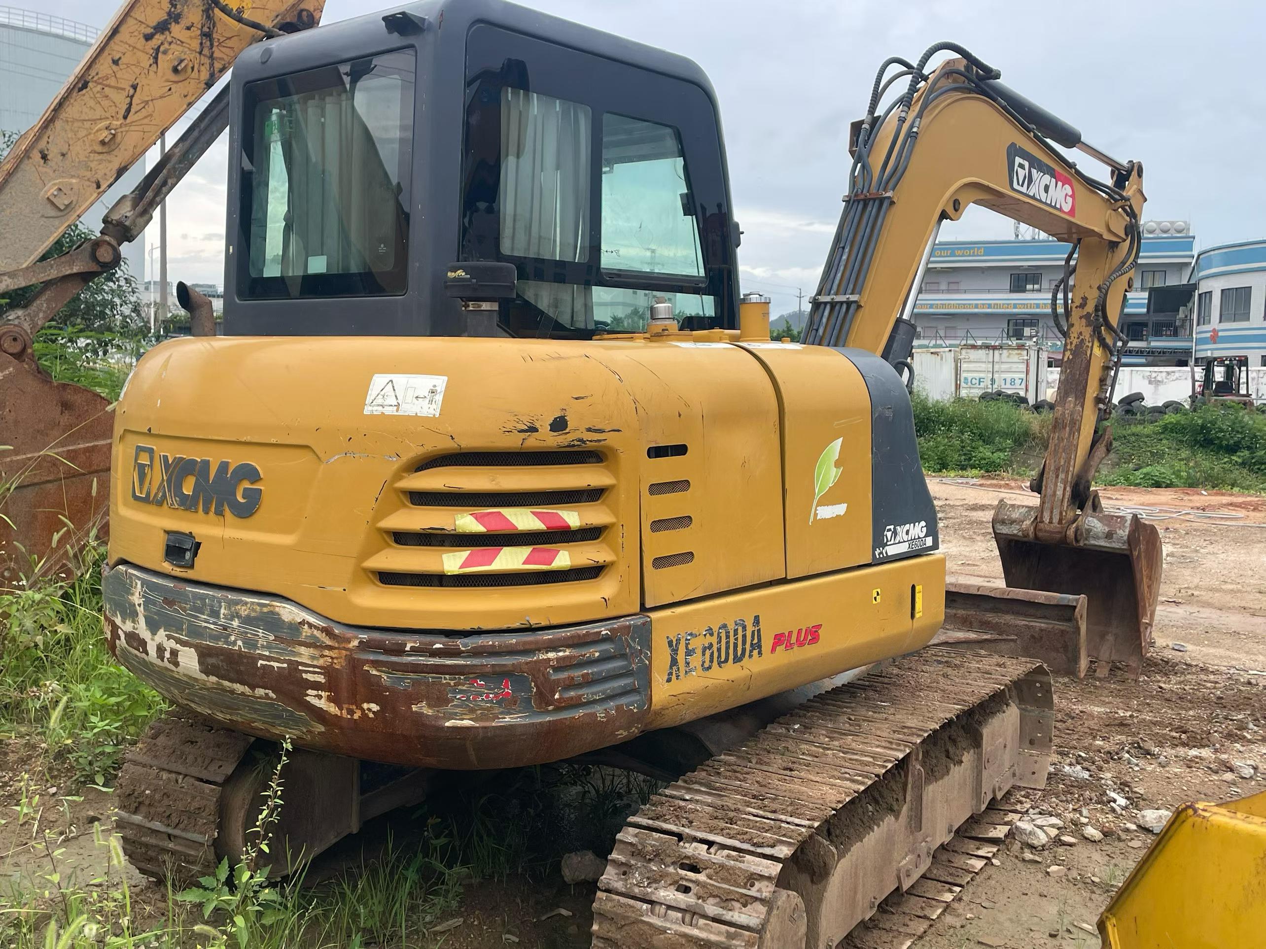 Buy XCMG XE60DA Used Excavator / 5
