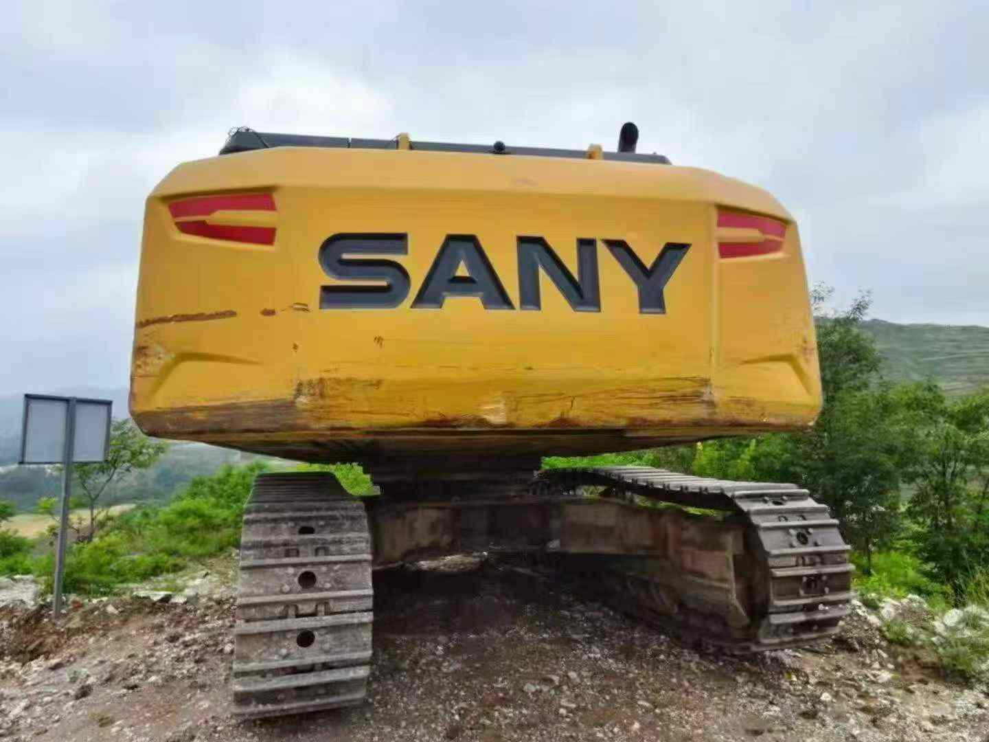 Buy Sany SY600HB Used Excavator / 2