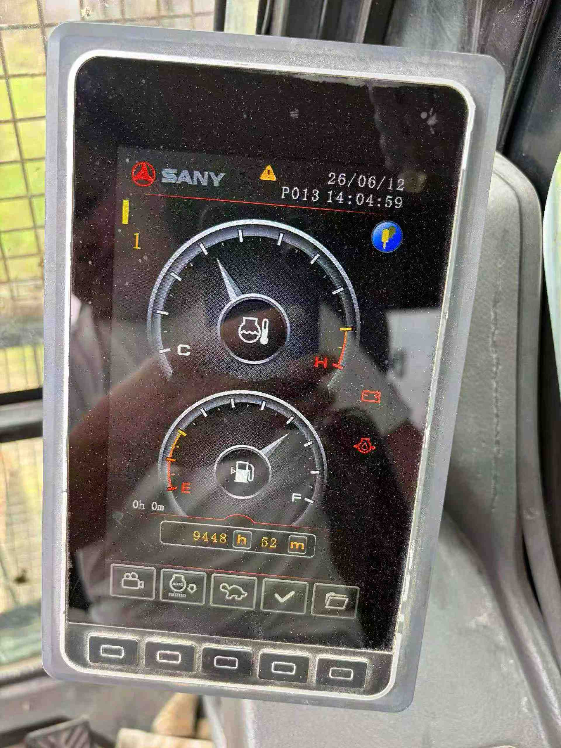 Buy Sany SY375H Used Excavator / 4