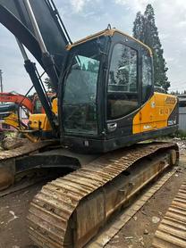 Buy Hyundai R225-7 Used Excavator / 3 Buy Hyundai R225-7 Used Excavator / 3
