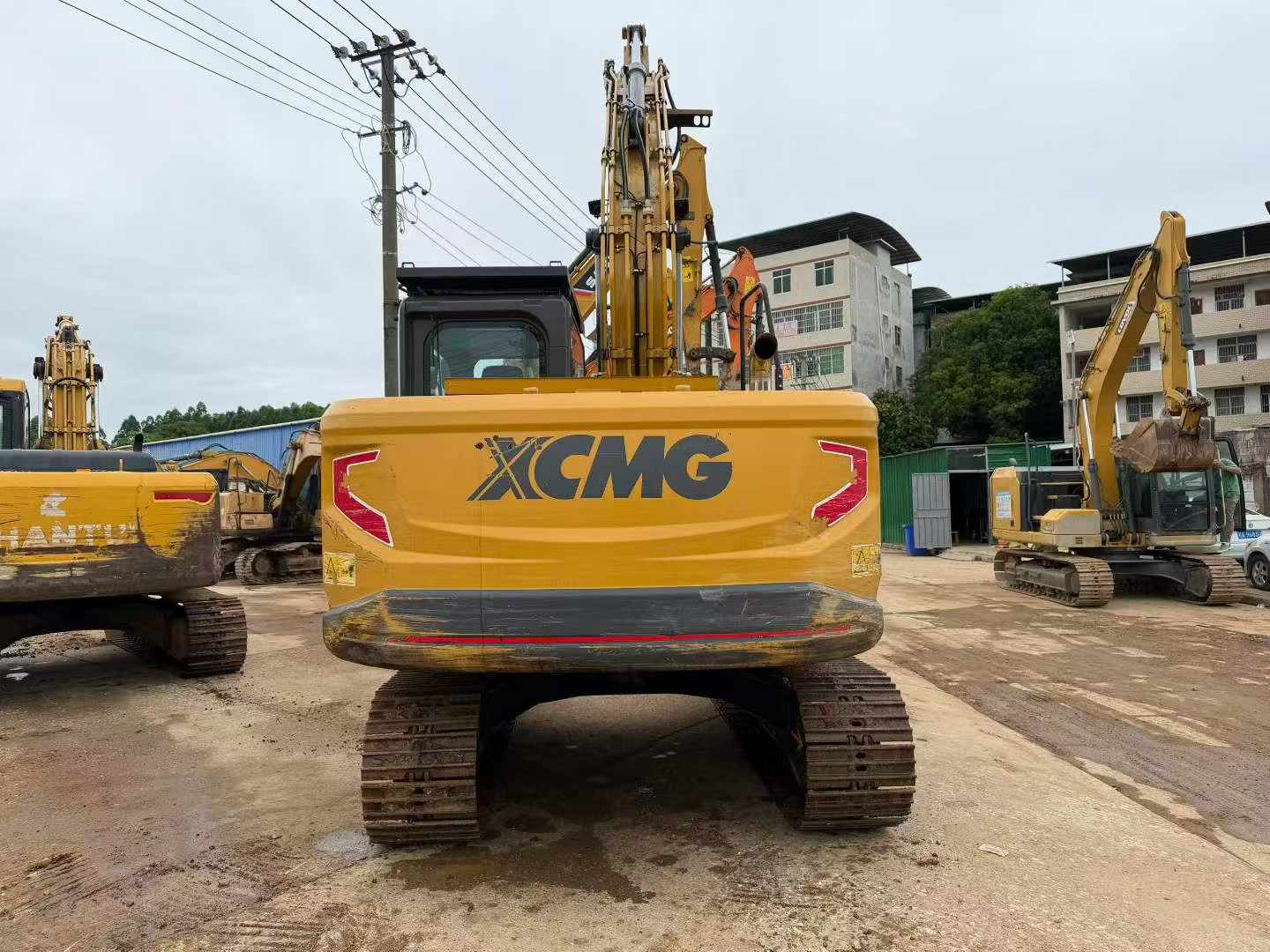 Buy XCMG XE135B Used Excavator / 2