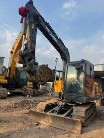 Buy Hyundai R80G Used Excavator / 5 Buy Hyundai R80G Used Excavator / 5