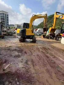 Buy Hyundai R80G Used Excavator / 6 Buy Hyundai R80G Used Excavator / 6