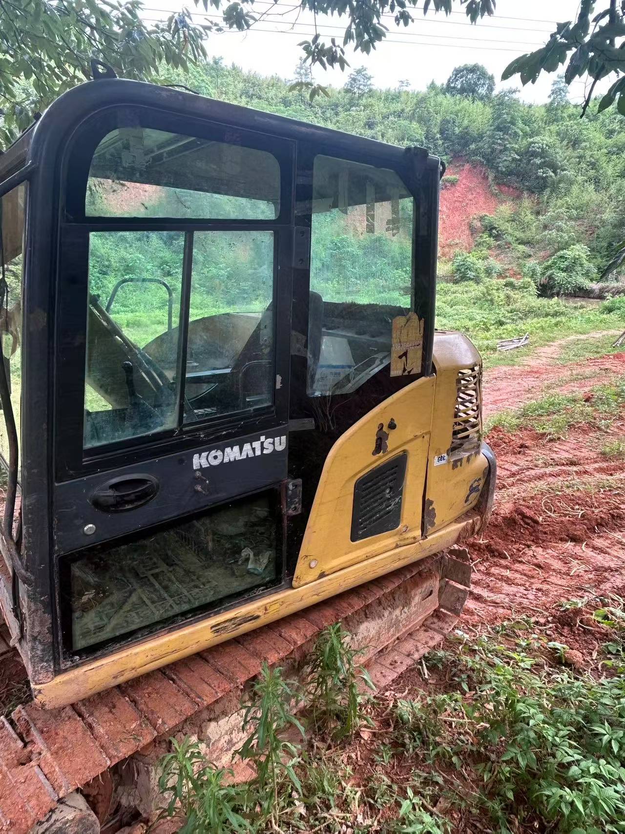 Buy Komatsu PC60-8 Used Excavator / 2