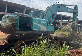 Buy Kobelco SK200-8 Used Excavator / 2 Buy Kobelco SK200-8 Used Excavator / 2