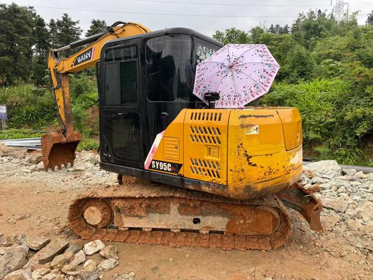 Buy Sany SY75 Used Excavator / 1