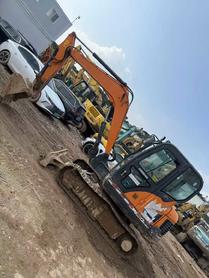 Buy Doosan DH60 Used Excavator / 2 Buy Doosan DH60 Used Excavator / 2