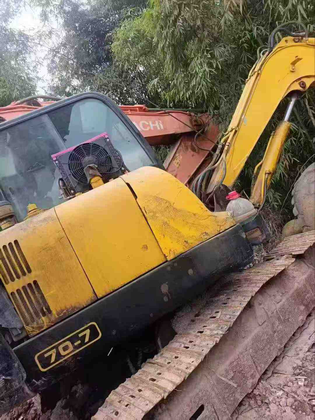 Buy Hyundai HX60 Used Excavator / 2