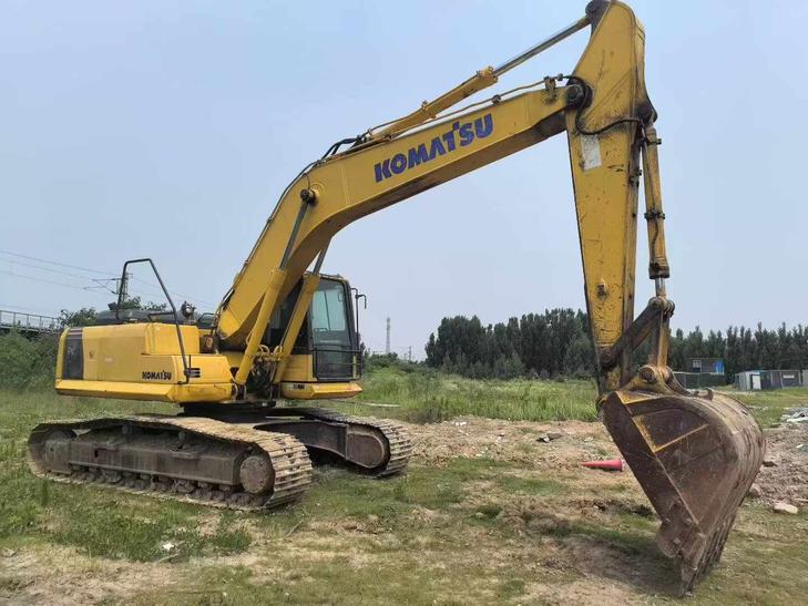 Buy Komatsu PC210 Used Excavator / 1
