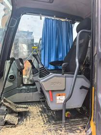 Buy XCMG XE135B Used Excavator / 2 Buy XCMG XE135B Used Excavator / 2