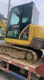 Buy Komatsu PC56-7 Used Excavator / 2 Buy Komatsu PC56-7 Used Excavator / 2