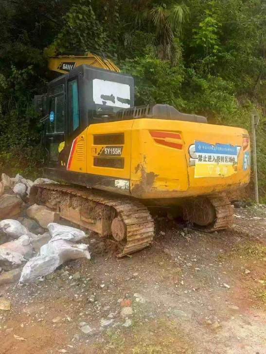 Buy Sany SY135 Used Excavator / 1