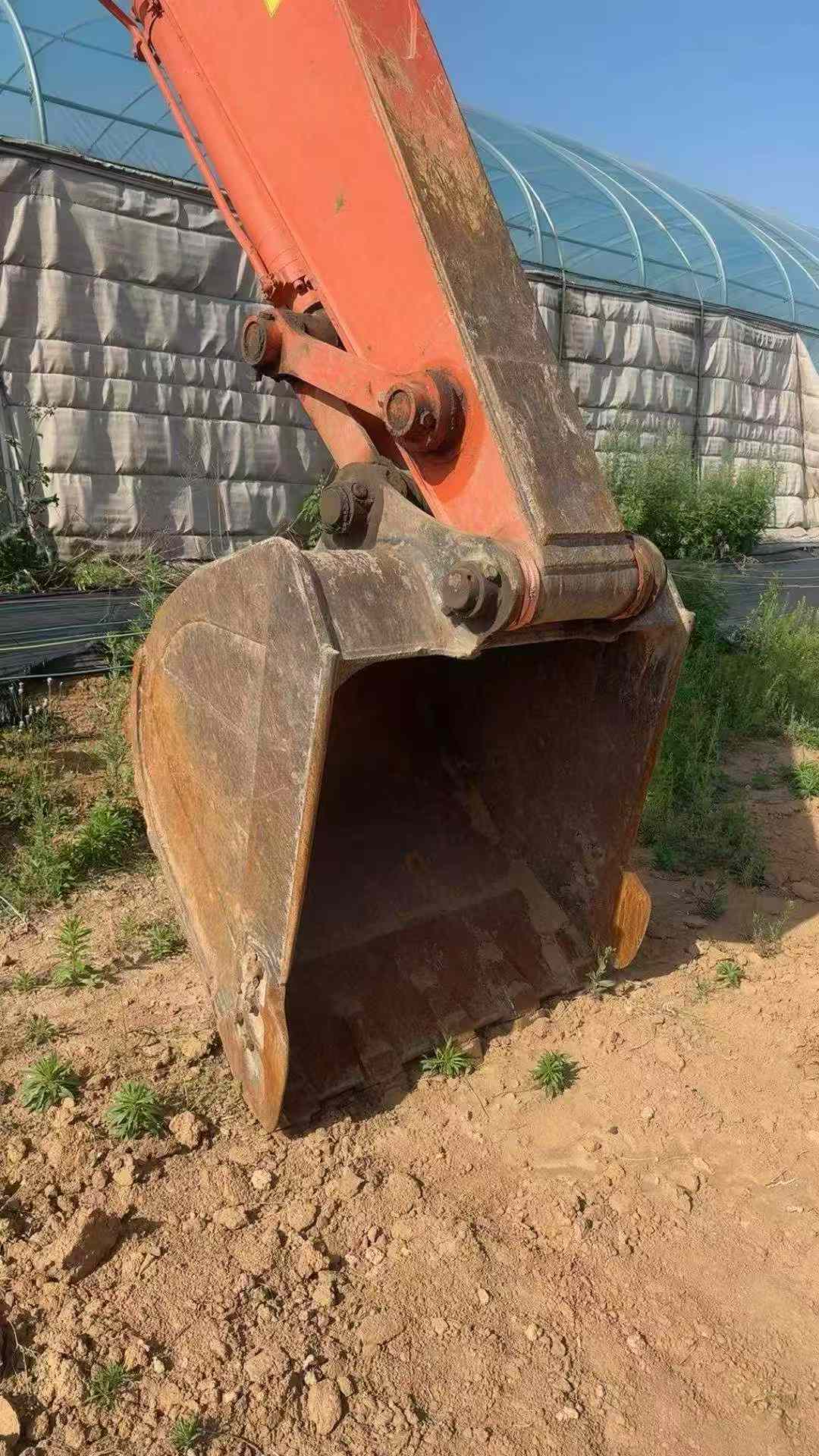 Buy Hitachi ZX240 Used Excavator / 7
