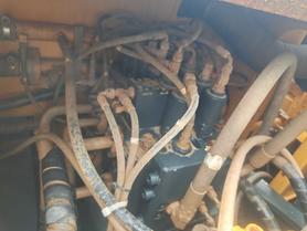 Buy Hyundai R205VS Used Excavator / 6 Buy Hyundai R205VS Used Excavator / 6