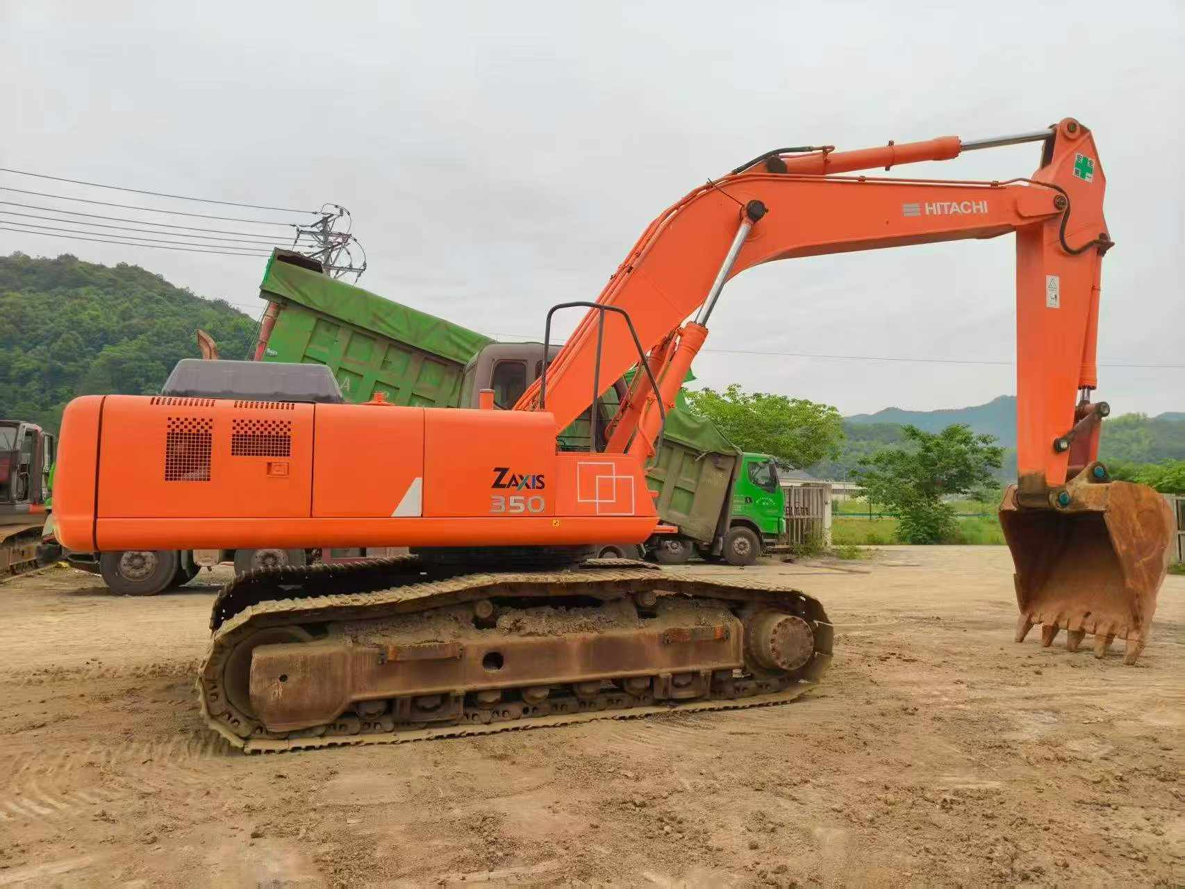 Buy Hitachi ZX330-6 Used Excavator / 6