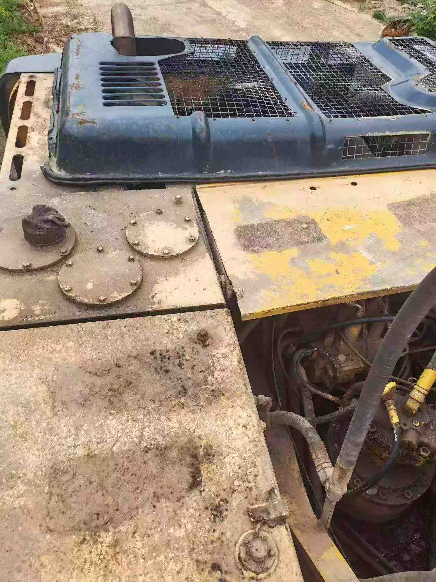 Buy Hyundai R305LVS Used Excavator / 4