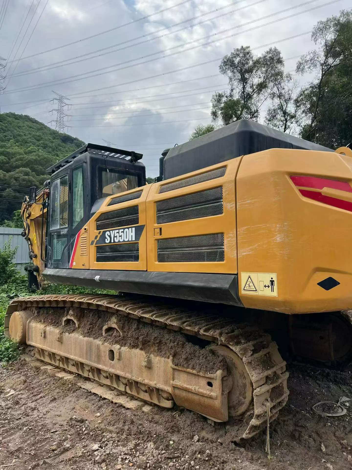 Buy Sany SY550H Used Excavator / 3