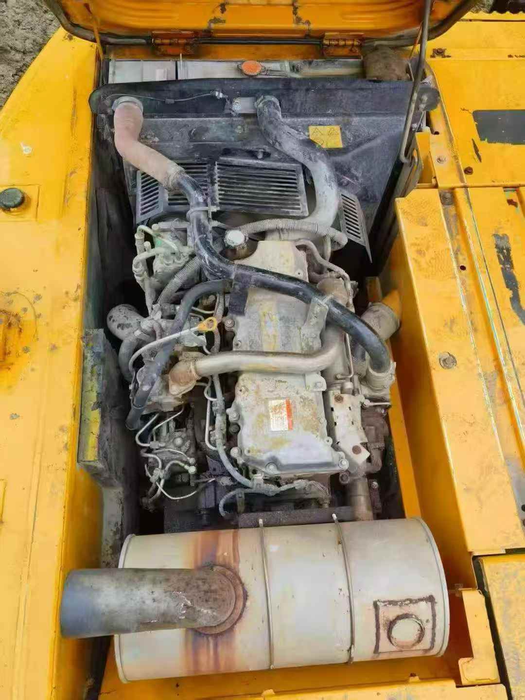 Buy Kobelco SK200-2 Used Excavator / 6