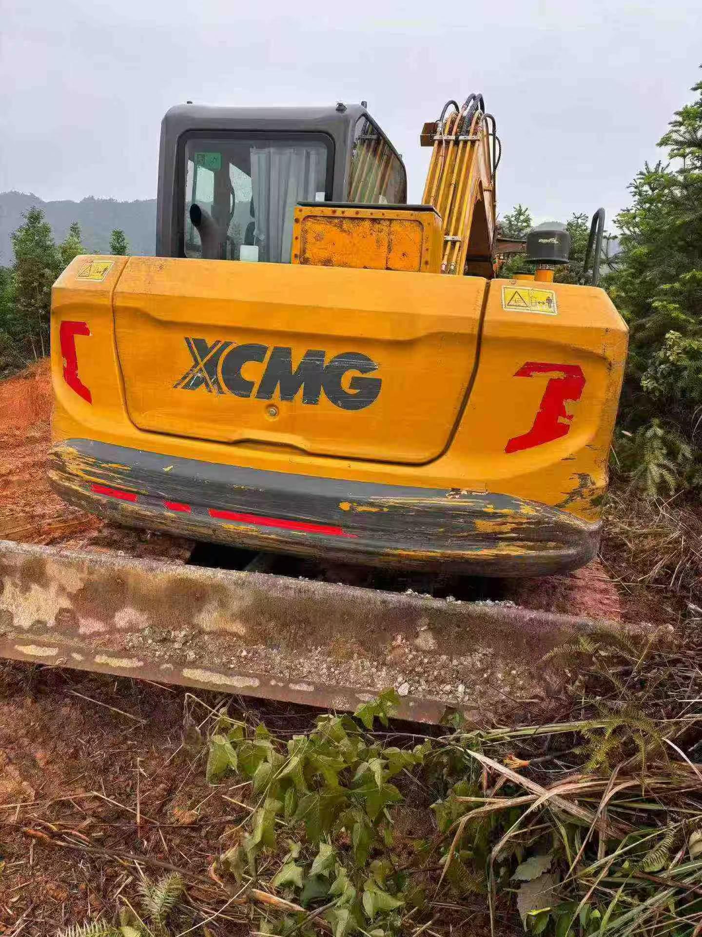 Buy XCMG XE75C Used Excavator / 4