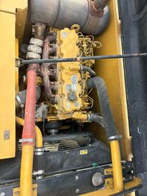 Buy Caterpillar 323D2L Used Excavator / 8 Buy Caterpillar 323D2L Used Excavator / 8