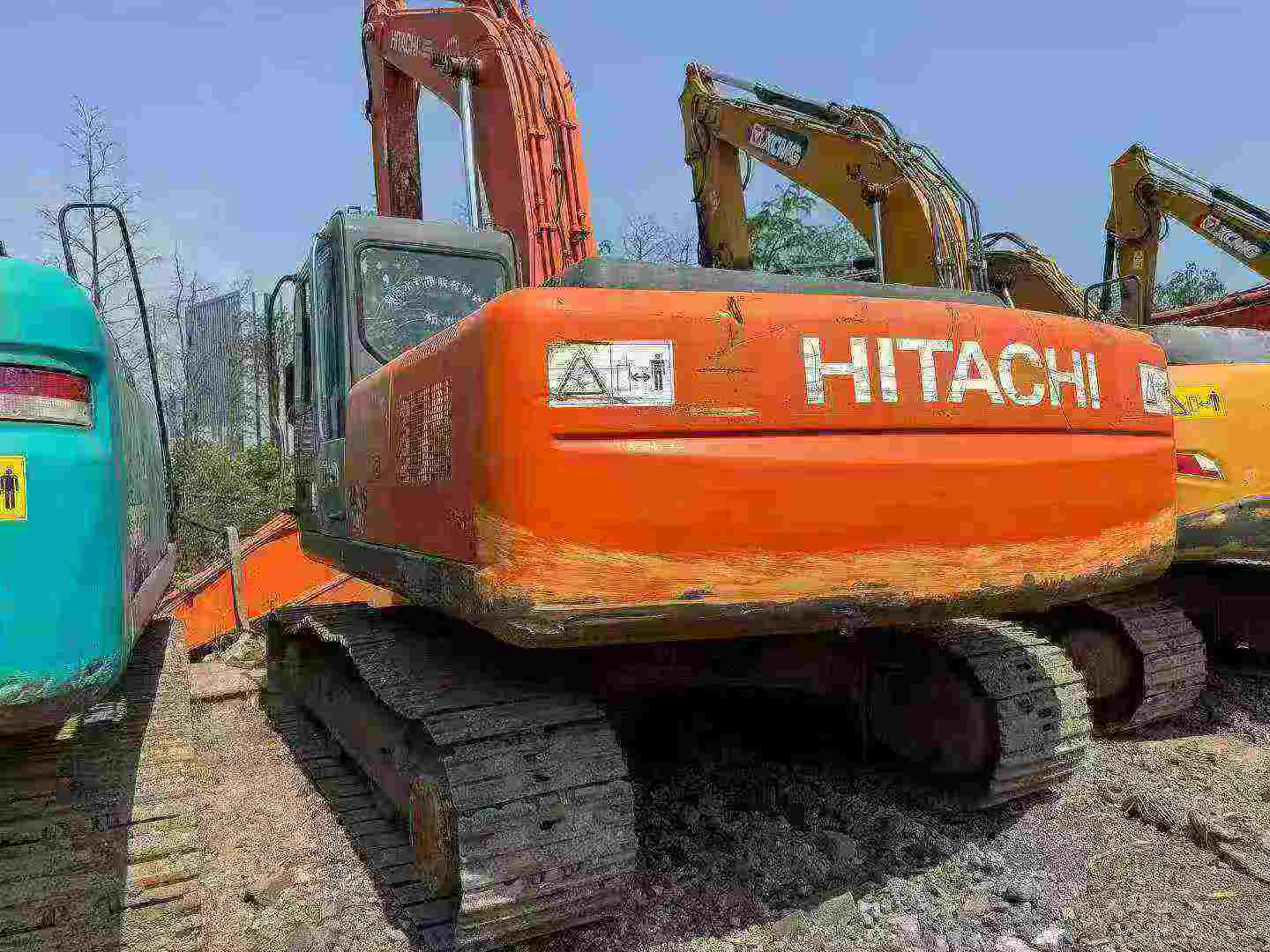 Buy Hitachi ZX240-3G Used Excavator / 2
