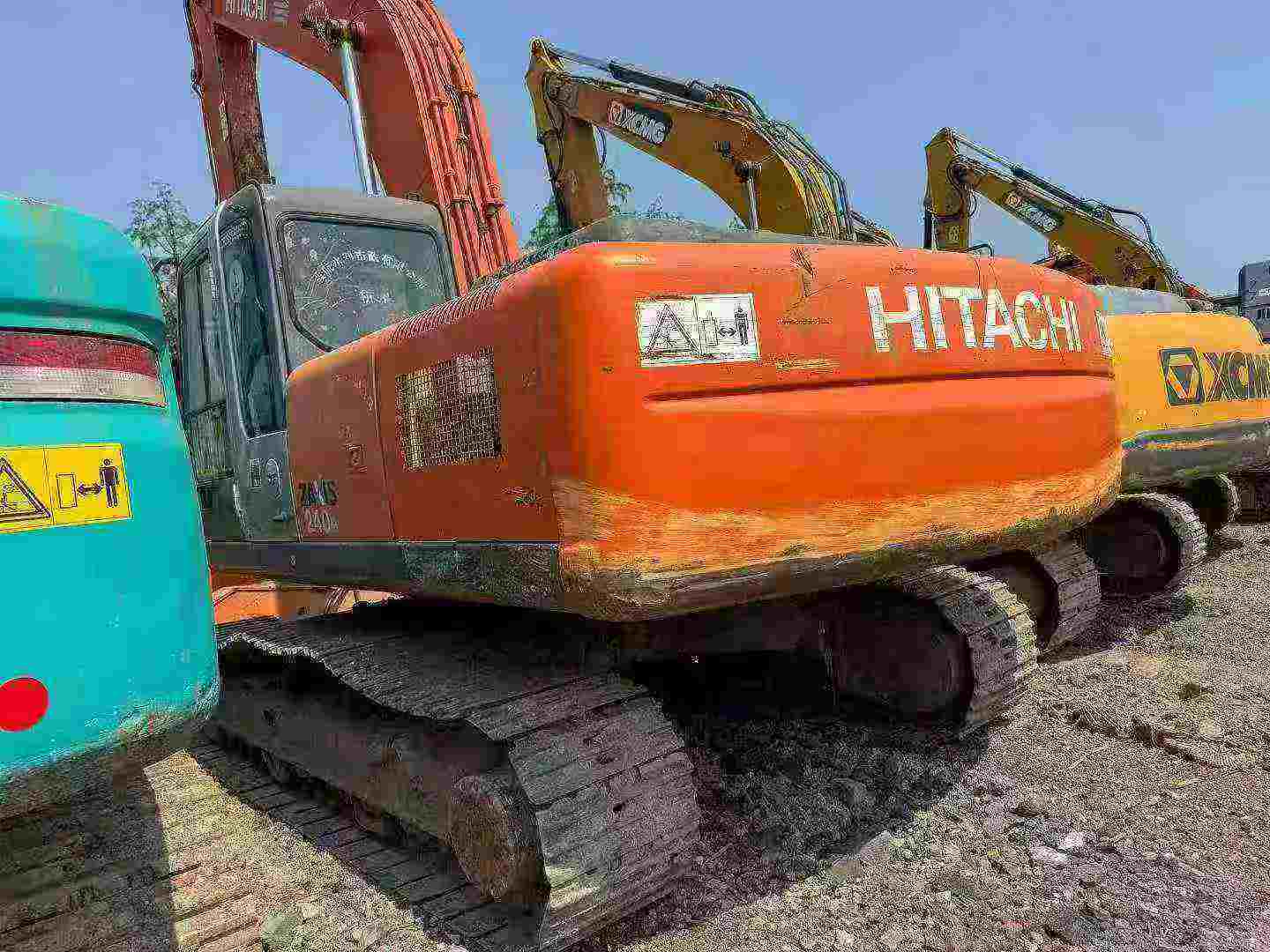 Buy Hitachi ZX240-3G Used Excavator / 6