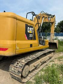 Buy Caterpillar 323 Used Excavator / 3 Buy Caterpillar 323 Used Excavator / 3