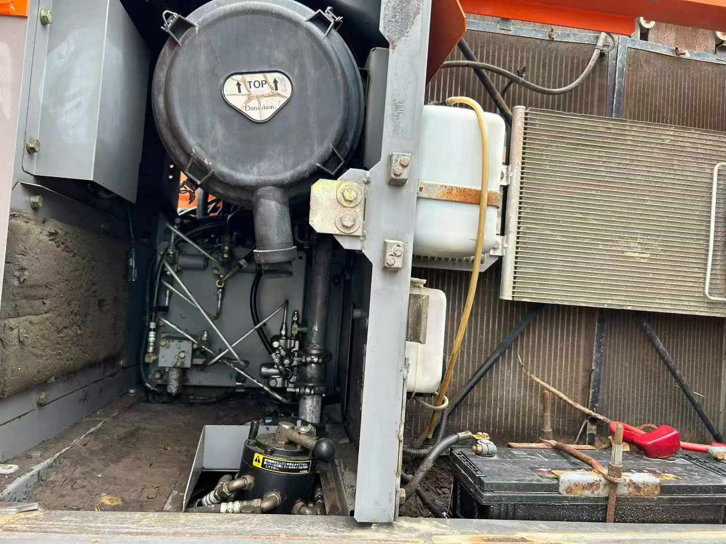 Buy Hitachi EX200-3 Used Excavator / 9