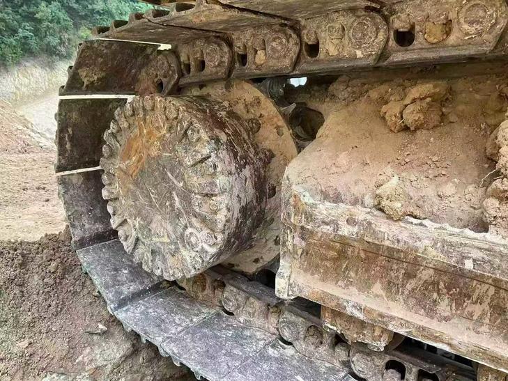 Buy Caterpillar 320E Used Excavator / 1