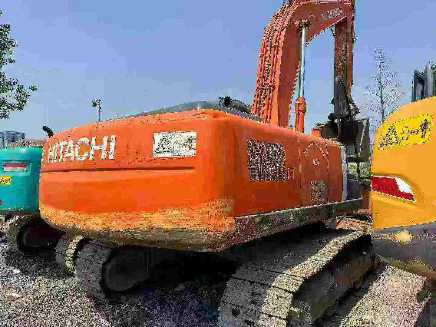 Buy Hitachi ZX240-3G Used Excavator / 5