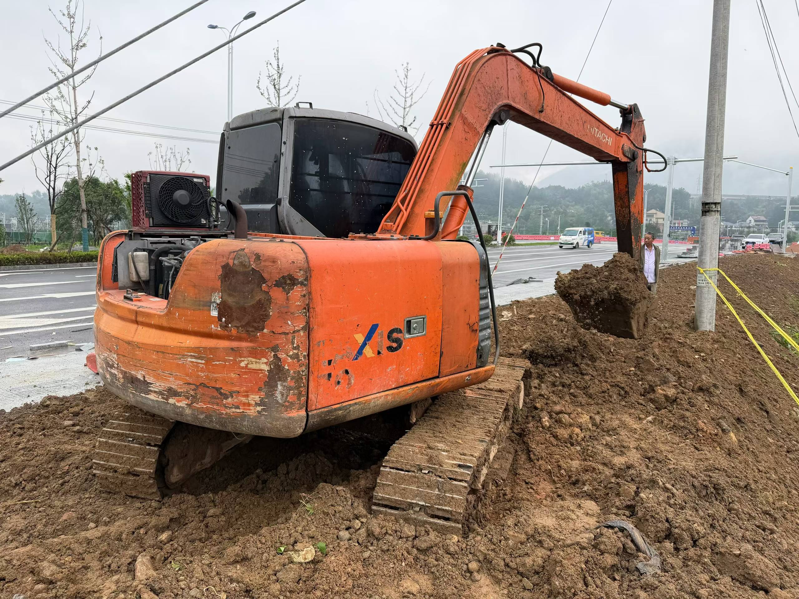 Buy Hitachi ZX70-6 Used Excavator / 3