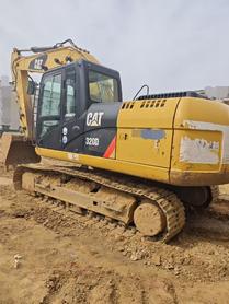 Buy Caterpillar 320A Used Excavator / 2 Buy Caterpillar 320A Used Excavator / 2