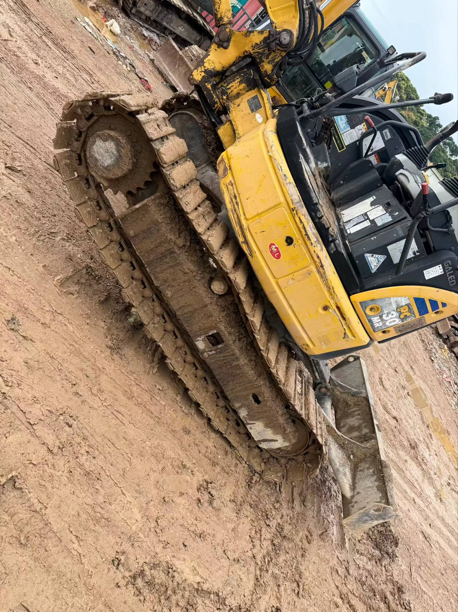 Buy Komatsu PC30MR-2 Used Excavator / 4