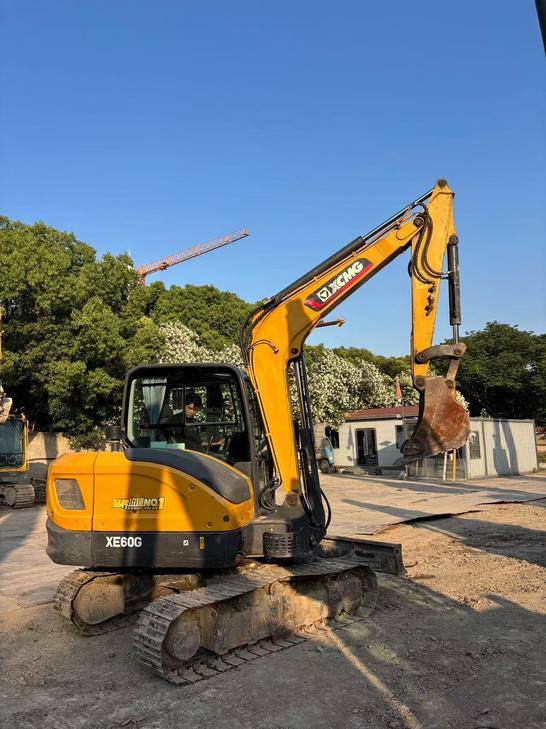 Buy XCMG XE60 Used Excavator / 1