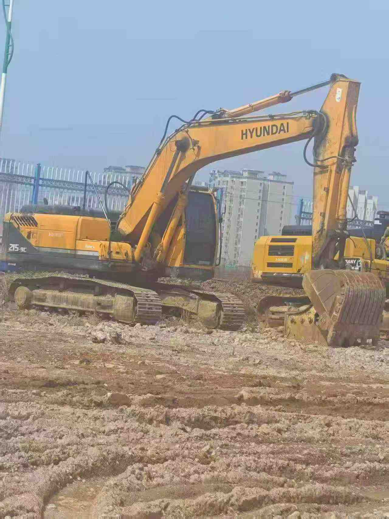 Buy Hyundai R215-9C Used Excavator / 3