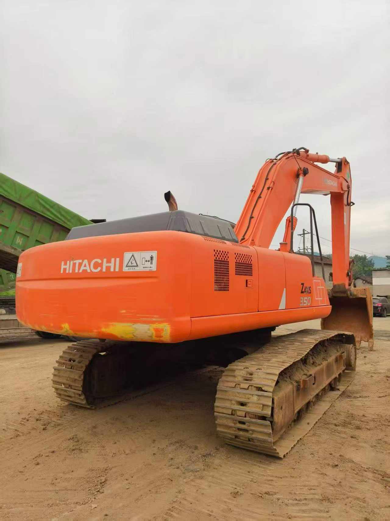 Buy Hitachi ZX330-6 Used Excavator / 9