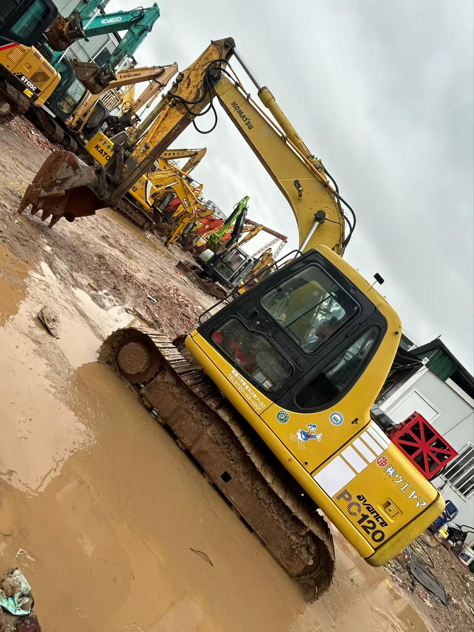 Buy Komatsu PC100-6 Used Excavator / 3