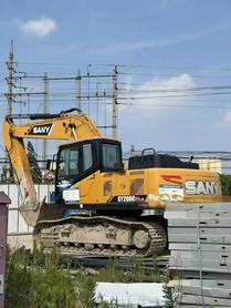 Buy Sany SY200C Used Excavator / 4 Buy Sany SY200C Used Excavator / 4